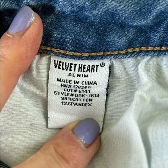 Velvet Heart Women’s Denim Jeans Sz 28 Roelle Girlfriend Slim Floral Embroidery - Picture 9 of 10